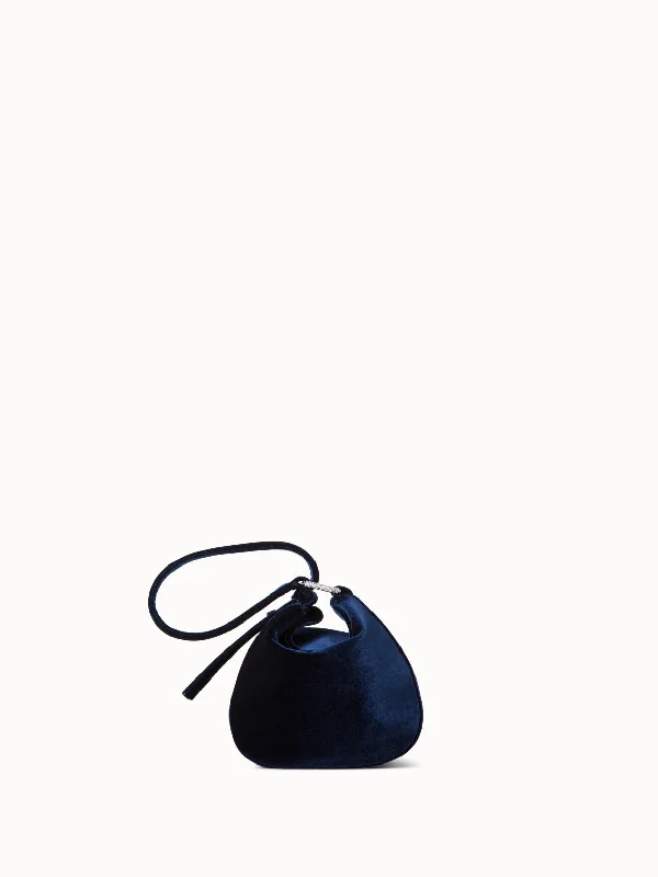 Cross - body hobo bag with an adjustable strap for hands - free carryingAnna Mini Hobo