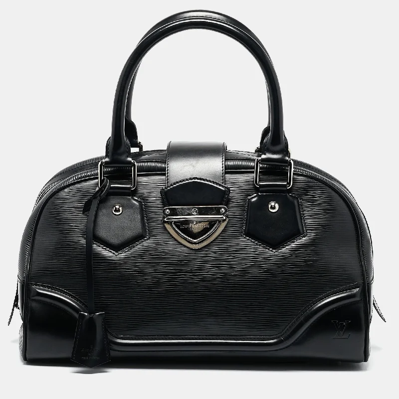 Hobo bag with a tassel - trimmed strap for a playful touchLouis Vuitton Black Epi Leather Montaigne Gm Bag