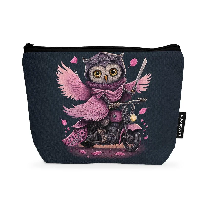 Vegan leather makeup bag made from recycled materials for eco-friendlinessMakeup Pouch Moto Owl Vegan leather makeup bag made from recycled materials for eco-friendlinessMakeup Pouch Moto Owl