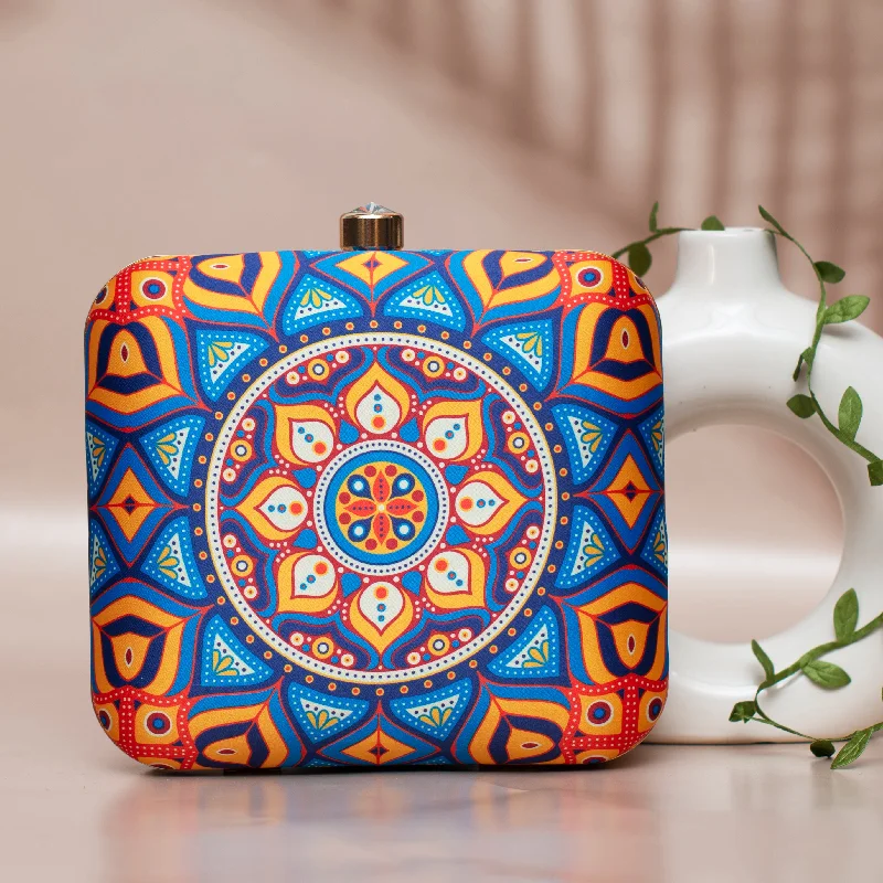 Vintage - style beaded evening bag with an art - deco patternAesthetic Symmetrical Mandala Clutch