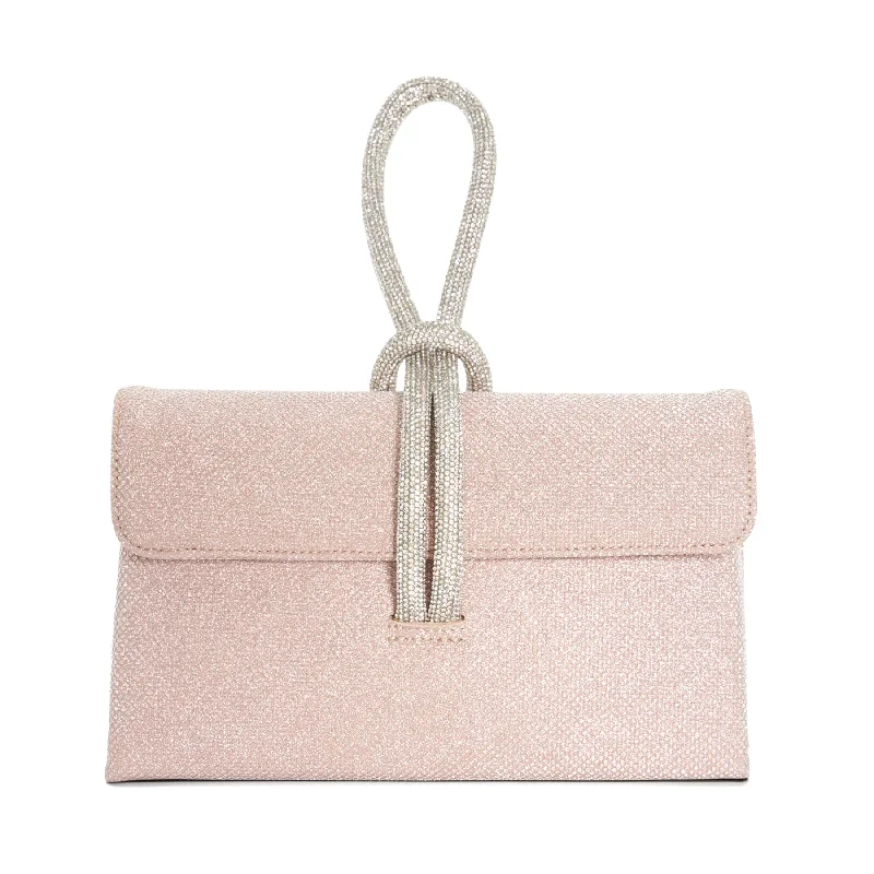 Leather evening bag with a gold - plated chain strap for a sophisticated lookBRYNIE DI - ROSE GOLD