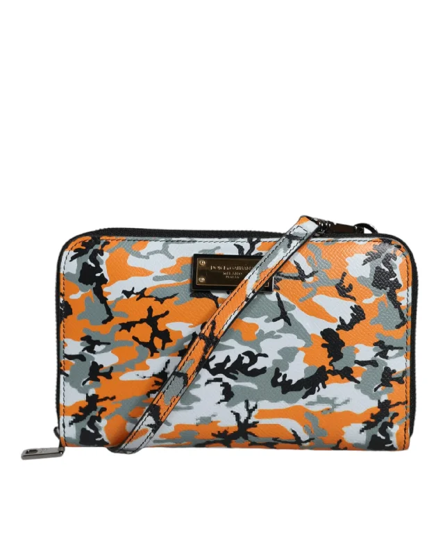 Crossbody bag with a detachable strap for easy customizationDolce & Gabbana Multicolor Camouflage Leather Purse Cross Body Bag Crossbody bag with a detachable strap for easy customizationDolce & Gabbana Multicolor Camouflage Leather Purse Cross Body Bag