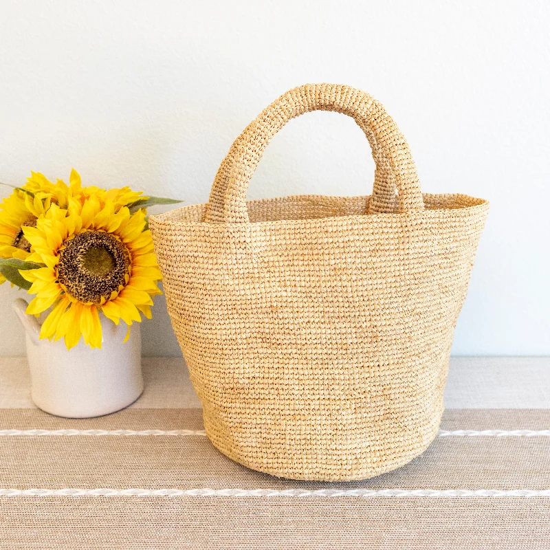 Patent leather handle bag in a bright red color for a bold fashion statementElena Handbags Summer Fashion Raffia Basket Bag