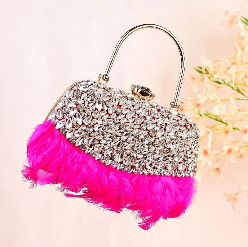 Geometric - shaped evening bag for a contemporary aestheticFLAMINGO Clutch