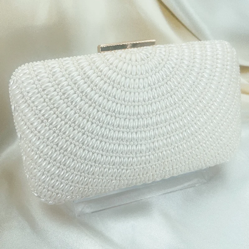 Miniature evening bag with a fold - over clasp for a compact optionGALA Clutch (Pearl)