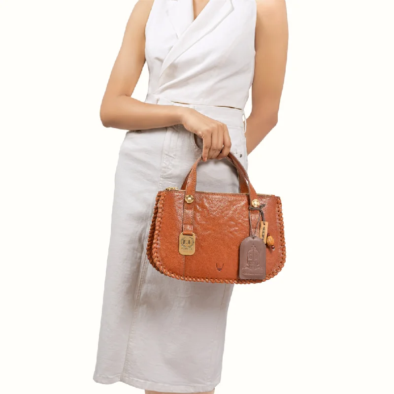 Vegan leather satchel for eco-conscious consumersHOPE 02 SATCHEL