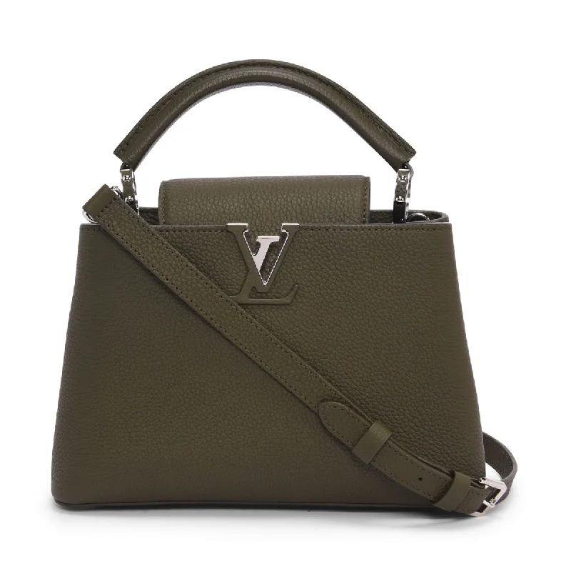 Convertible handle bag that can be worn as a shoulder bag with an adjustable strapLouis Vuitton Khaki Taurillon Leather Capucines BB