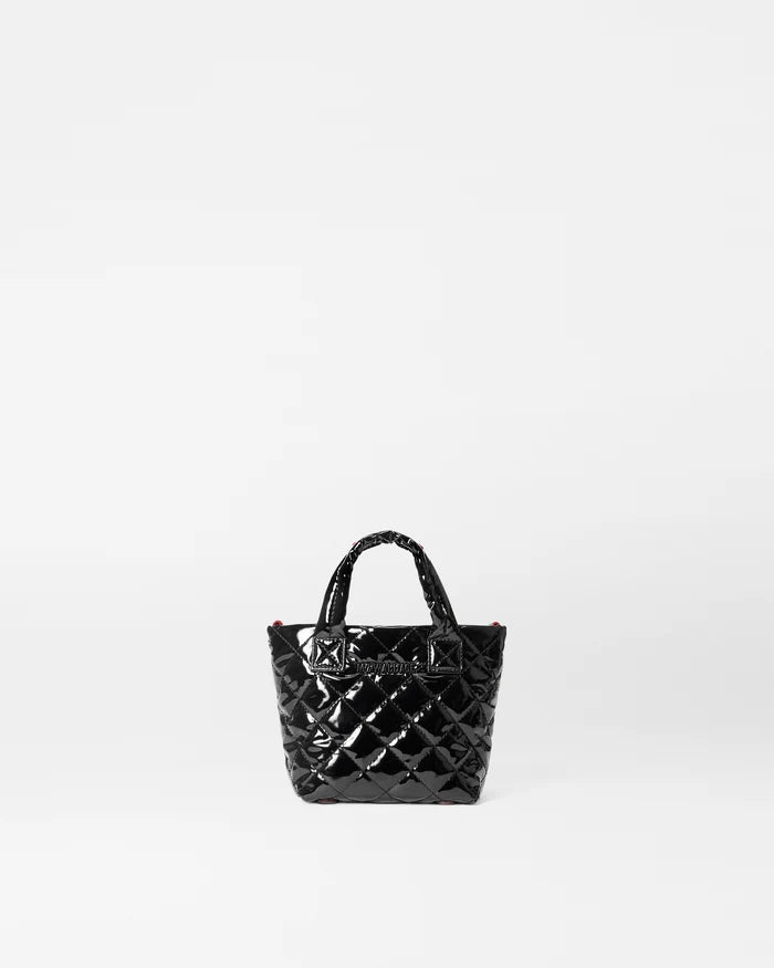 Canvas handle bag with a large floral print for a spring - summer lookMetro Tote Deluxe Petite Black Lacquer