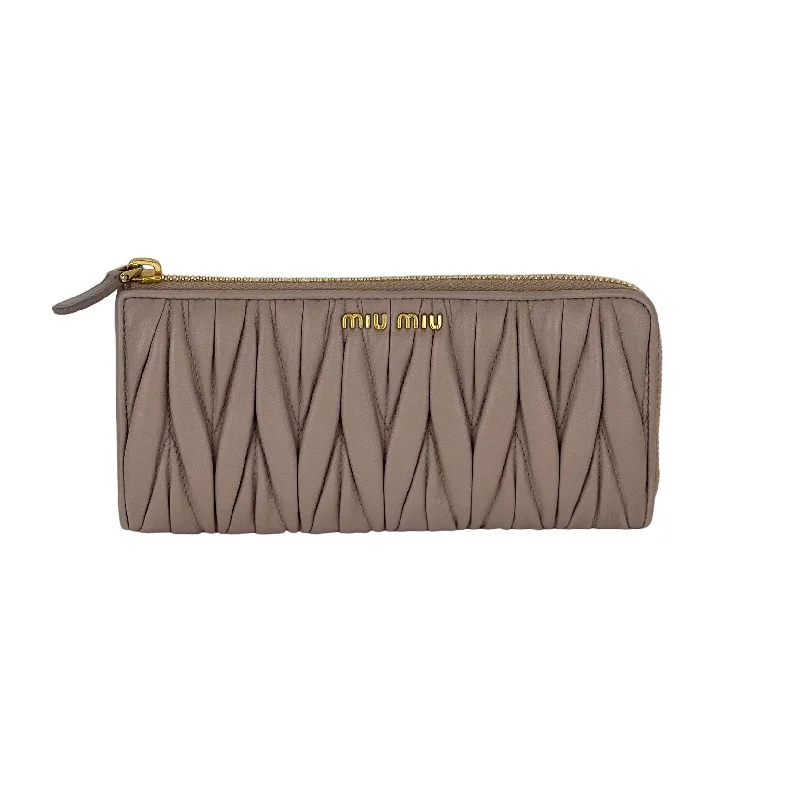 Clutch with a built - in mirror and compact for on - the - go touch - upsMiu Miu Long Beige Zip Around Leather Wallet