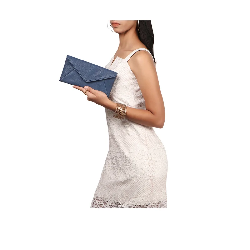 Clutch with a removable strap to be used as a hand - held or cross - bodyYOGA W5 CLUTCH